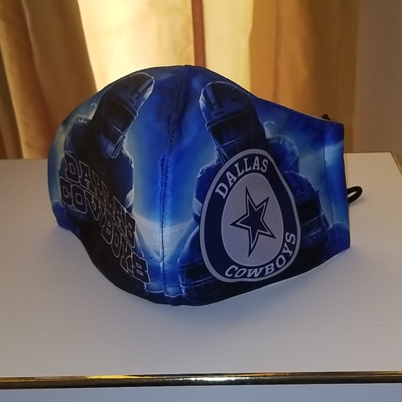 Mask - Picture 1 of 1